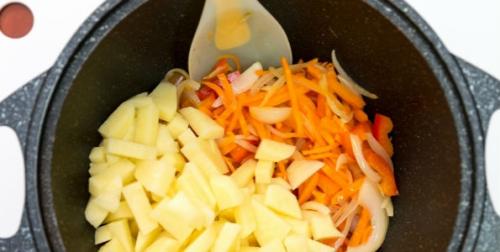 Овощное рагу рецепт на зиму. Классический рецепт овощного рагу с картошкой,  с фото