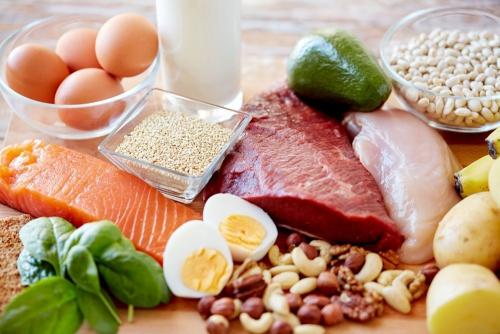 Как жирные продукты без углеводов влияют на организм Как жирные продукты без углеводов влияют на организм