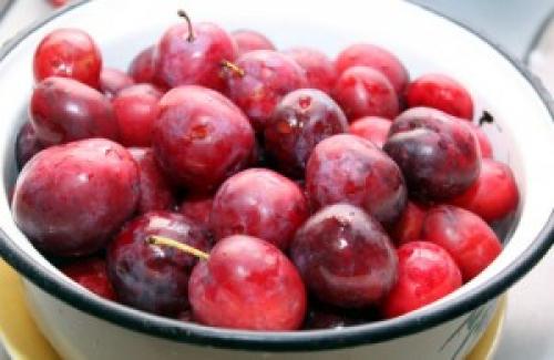 Сок из сливы, как называется. Сливовый сок и рецепты напитков из него