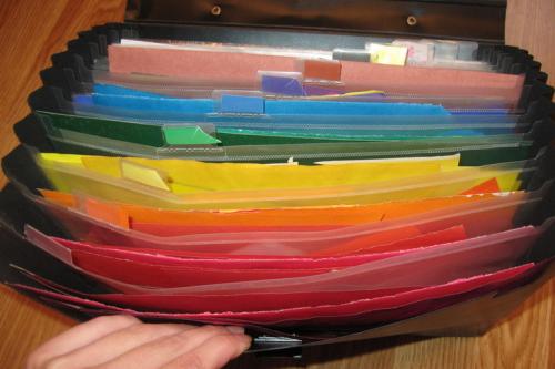 Как правильно обрабатывать и хранить собранные летом материалы для творчества. Хранение материалов для творчества Идеи с инета