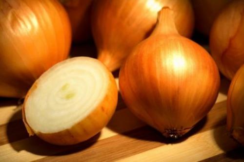 Каков вкус лука-севка Сибирского золотистого и в каких блюдах он особенно хорош. Характеристики