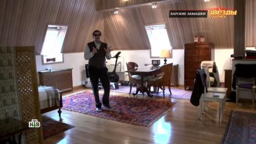 Кто является архитектором роскошного дома телеведущего Дмитрия Диброва. Кончаловский и Дибров показали свои шикарные трехэтажные дворцы с целым штатом обслуживающего персонала