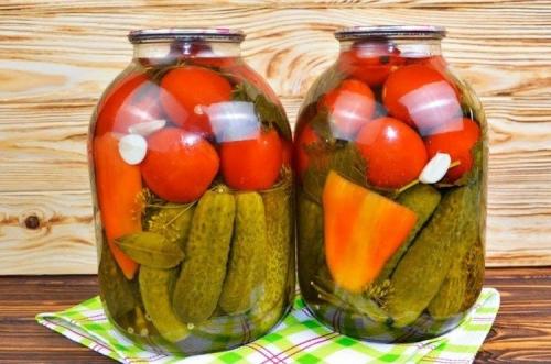 Что необходимо для приготовления розовых помидор на зиму. 20 вкуснейших заготовок из помидоров на зиму