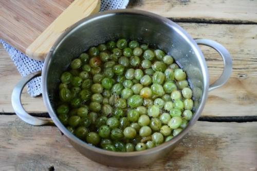 Варенье из крыжовника черного. 20 рецептов ароматного варенья из крыжовника 03