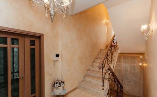 Элита на 1000 квадратных метров: кто они и как они живут 11