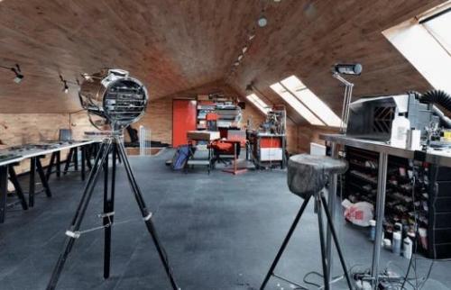 Где живет Дмитрий Дибров. Роскошный дом Дмитрия Диброва