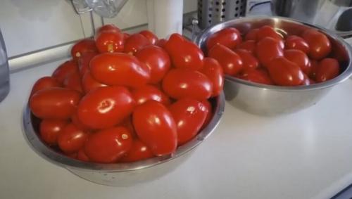 Розовые Помидоры в собственном соку. Помидоры в собственном соку на зиму — 10 лучших рецептов, пальчики оближешь