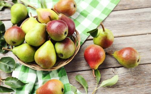 Груша дичка компот. Классический компот и 5 рецептов ассорти с грушами