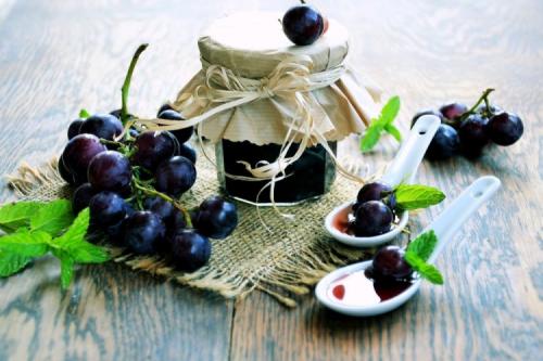 Какие продукты можно изготовить из винограда сорт.  Виноград на зиму: 20 простых и очень вкусных рецептов заготовок