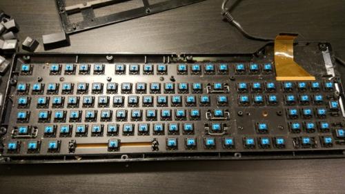 Как снять кейкапы с механической клавиатуры. Восстановление и обслуживание механической клавиатуры